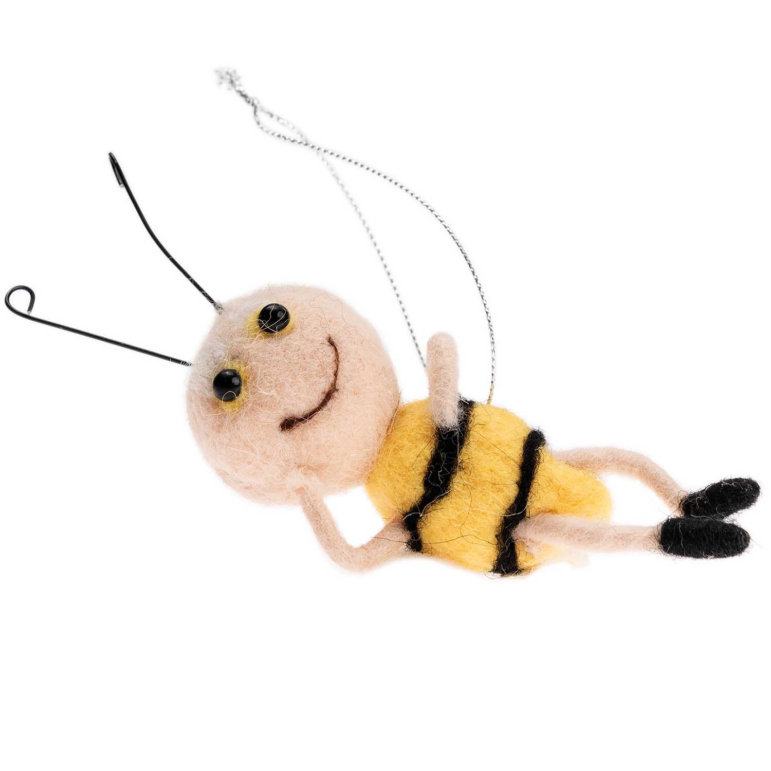 Biene liegend zum Hängen handgefilzt 10cm