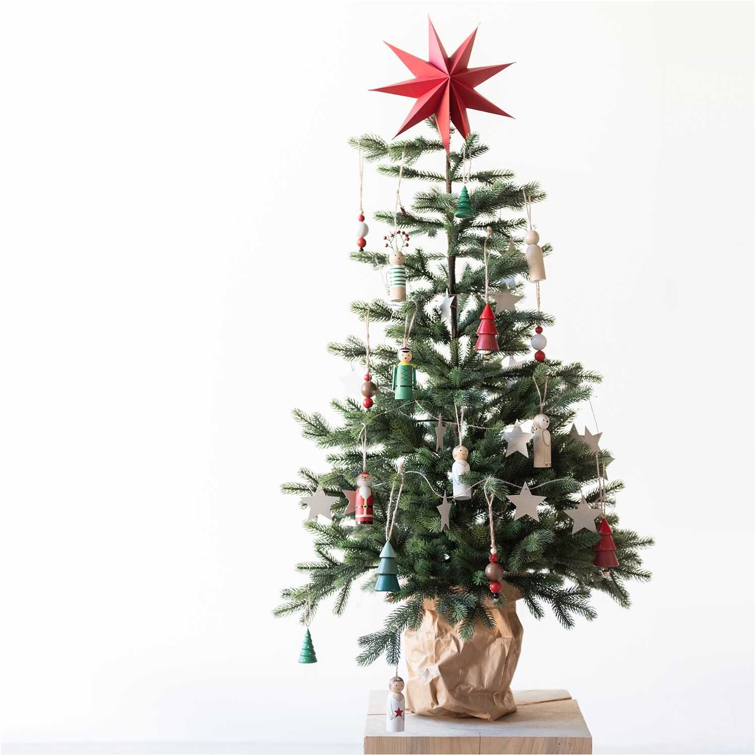 Holzhänger Santa aus Holzkugeln rot-weiß 3x16cm